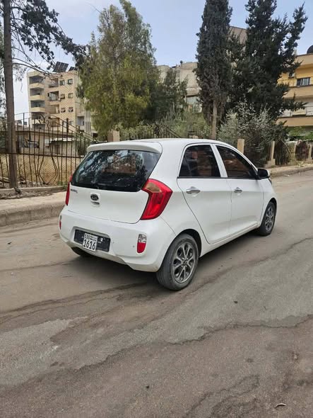 كيا بيكانتو 2012 - صورة 2