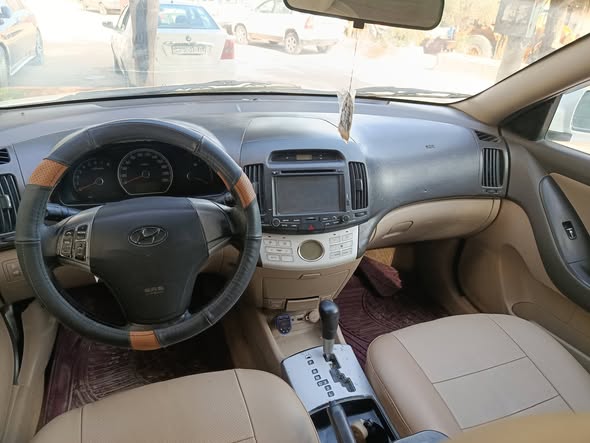 هيونداي افانتي 2008 - صورة 5