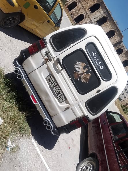 سكودا Pickup 1997 - صورة 5