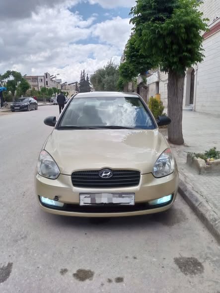 هيونداي فيرنا 2008 - صورة 2