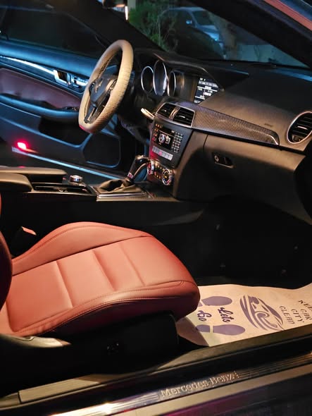 ميرسيدس C350 2012 - صورة 2
