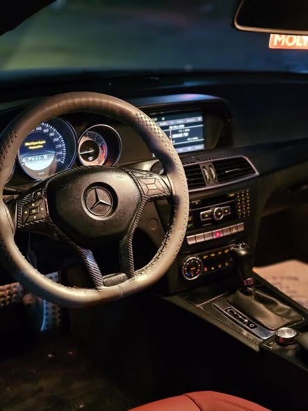 ميرسيدس C350 2012 - صورة 4