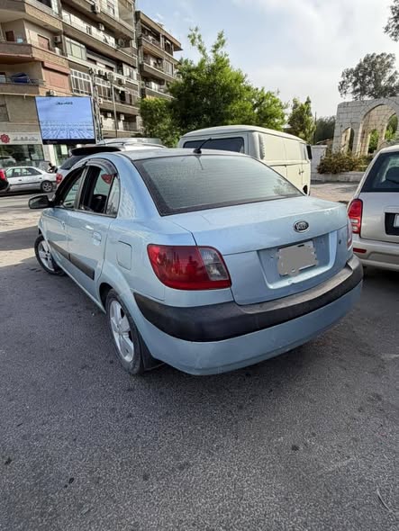 كيا ريو 2008 - صورة 5