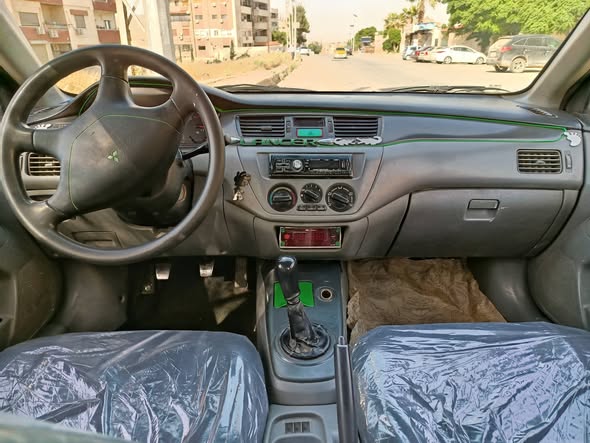 ميتسوبيشي لانسر 2006 - صورة 2