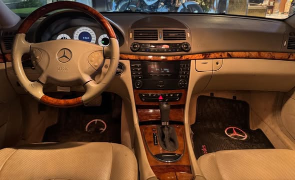 مرسيدس E240 2002 - صورة 3