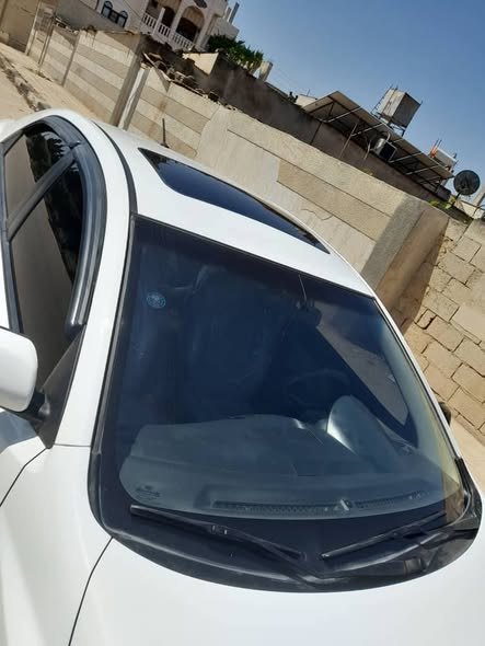 كيا فورتي 2010 - صورة 3