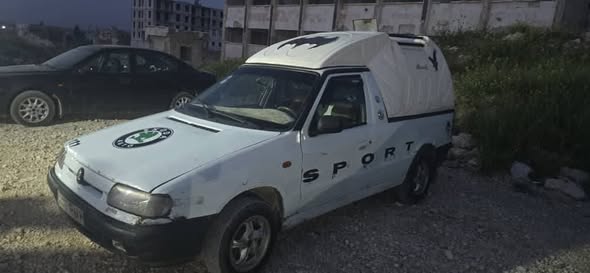 سكودا بيك أب 1998 - صورة 1