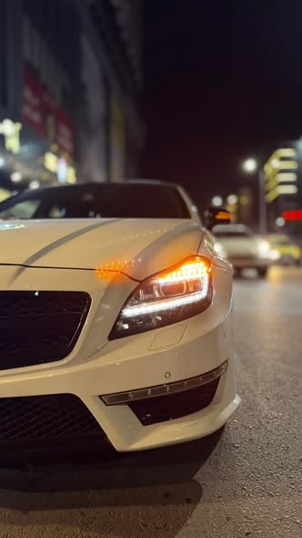 مرسيدس CLS 63 2012 - صورة 1