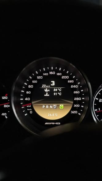 مرسيدس CLS 63 2012 - صورة 5