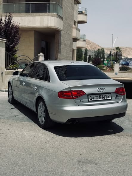 أودي A4 2011 - صورة 3