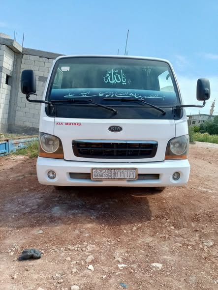 كيا K2700 2002 - صورة 1