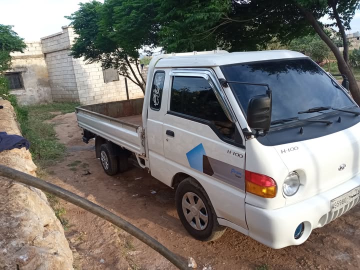 هيونداي H-100 1998