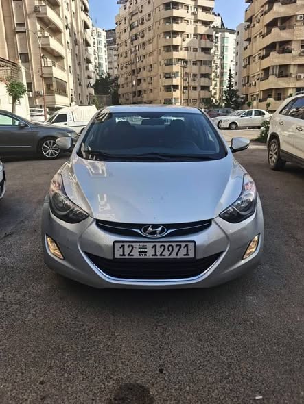 هونداي الينترا 2012 - صورة 1