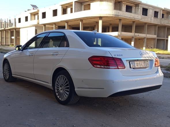 مرسيدس E300 2014 - صورة 4