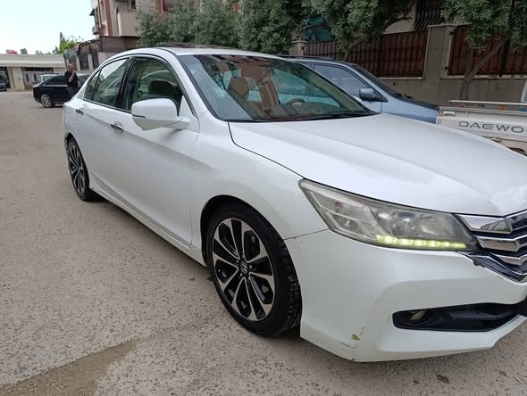 هوندا أكورد 2016 - صورة 3