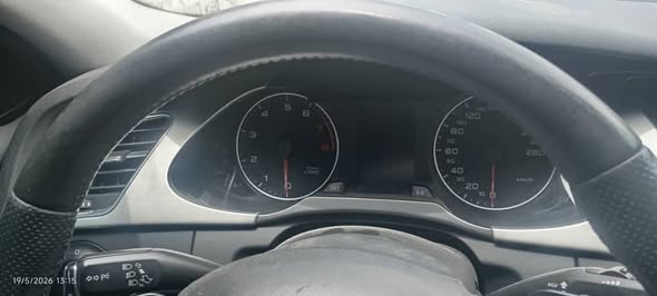 اودي A4 2011 - صورة 1
