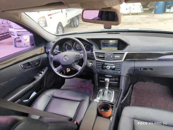 مرسيدس E350 2011 - صورة 2