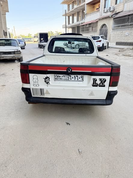 سكودا بيك أب 1998 - صورة 4