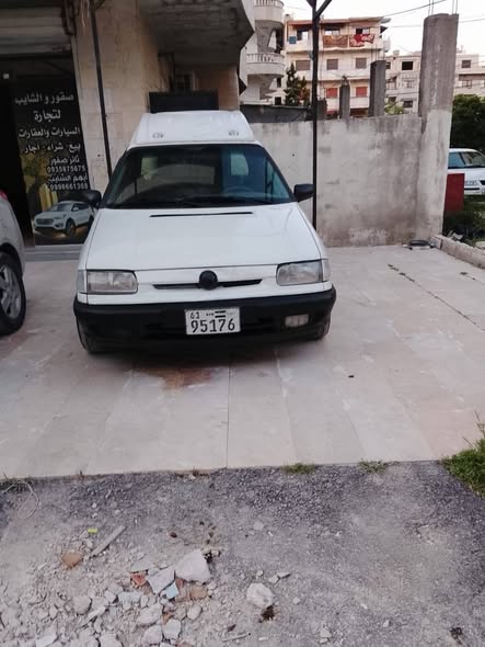 سكودا بيك أب 1999 - صورة 1