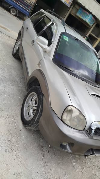 هيونداي سنتافي 2001 - صورة 5