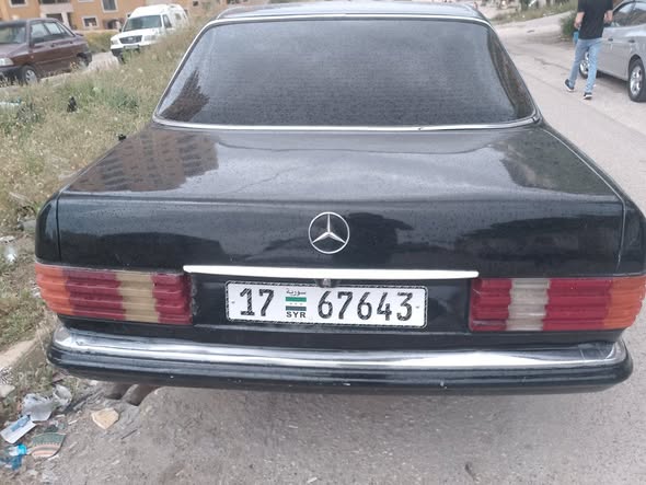 مرسيدس 300 1982 - صورة 3