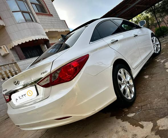هيونداي سوناتا 2010 - صورة 5