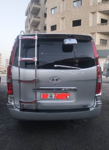 هيونداي اتش ون 2010 - صورة 2