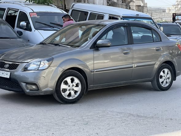 كيا ريو 2010 - صورة 2