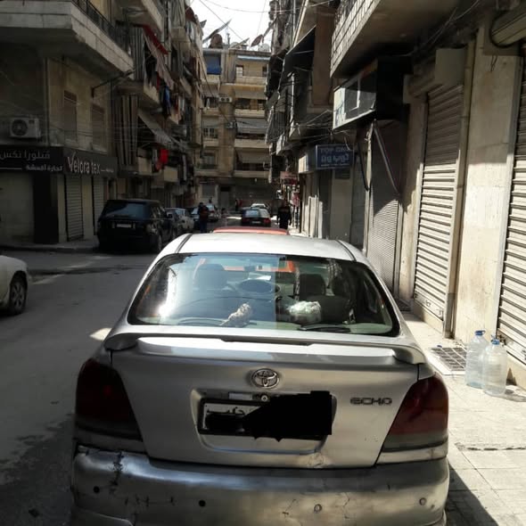 تويوتا ايكو 2005 - صورة 3