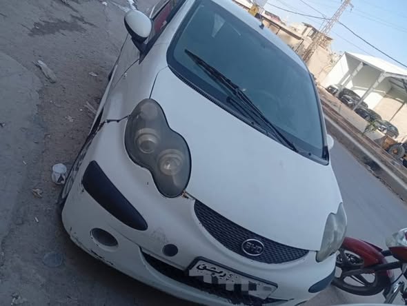 بي واي دي اف 0 2009 - صورة 1