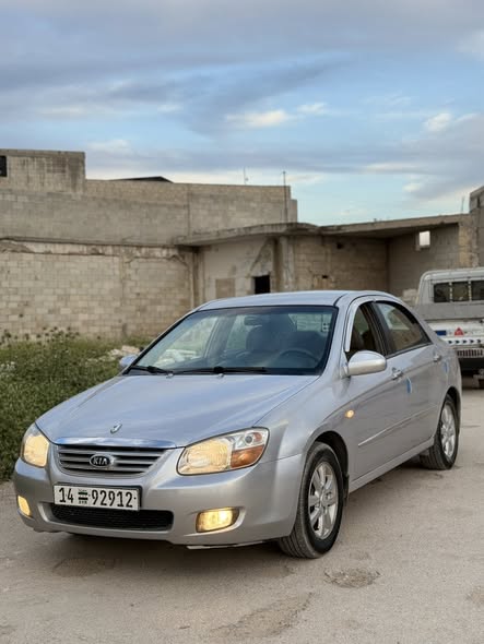 كيا سيراتو 2007 - صورة 1
