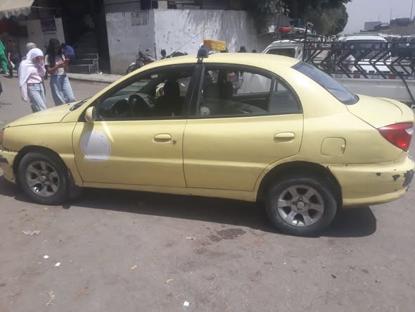 كيا ريو 2000 - صورة 1