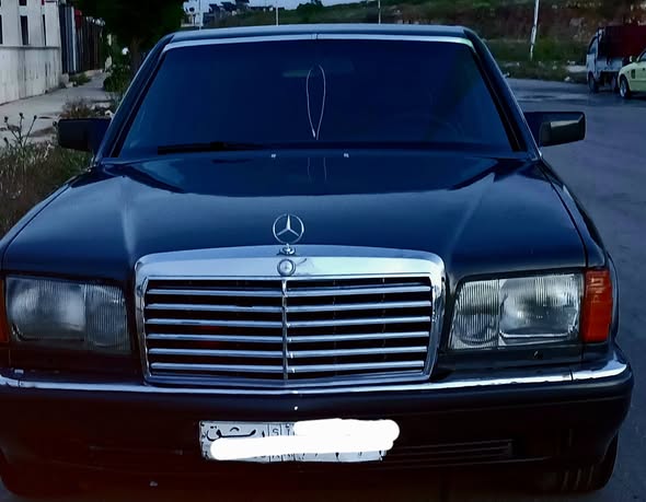 مرسيدس 560 1986 - صورة 1