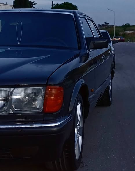 مرسيدس 560 1986 - صورة 2
