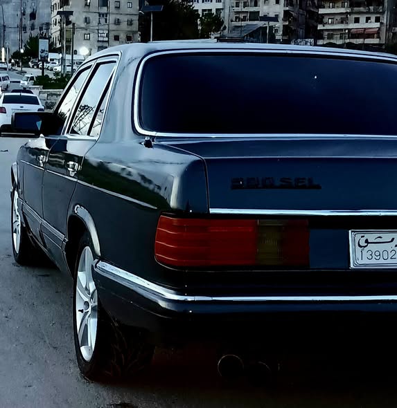 مرسيدس 560 1986 - صورة 3