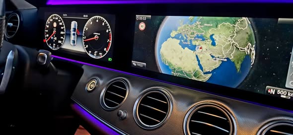مرسيدس E300 2018 - صورة 5