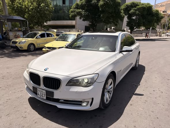 بي إم دبليو 730 2014 - صورة 2