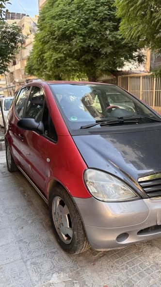 مرسيدس A-Class 2001 - صورة 1