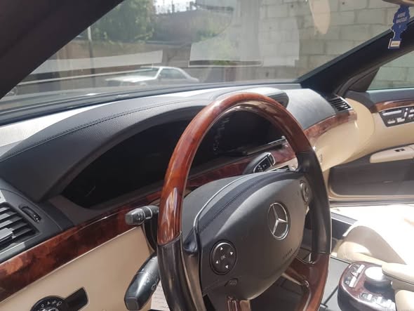 مرسيدس S-Class 2010 - صورة 1
