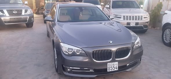 بي إم دبليو 730 2015 - صورة 5