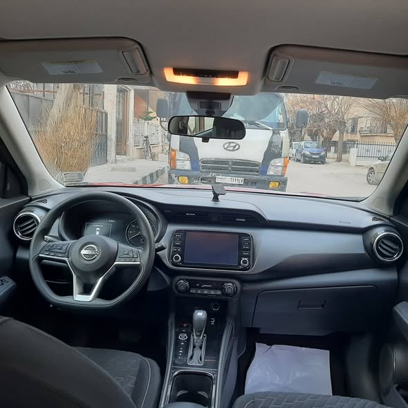 نيسان كيكس 2022 - صورة 1