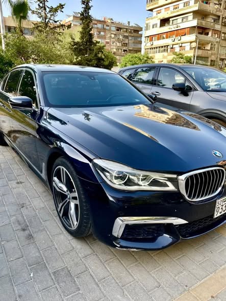 بي إم دبليو 740Li 2018 - صورة 1