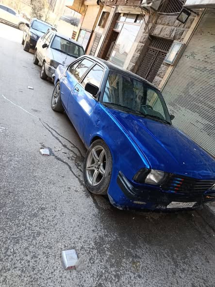 أوبل اسكونا 1977 - صورة 1