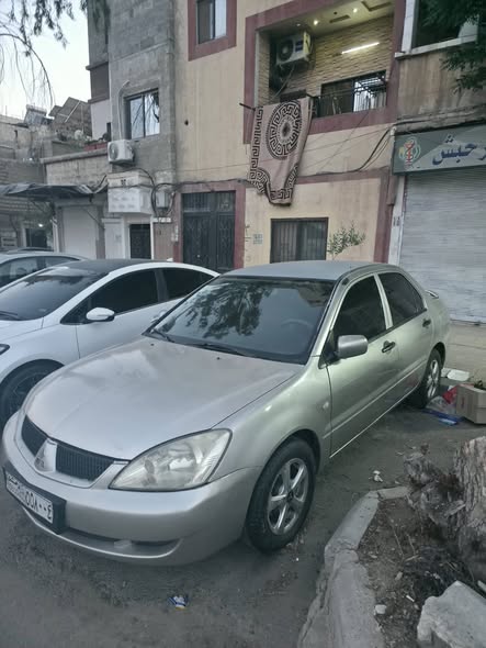 ميتسوبيشي لانسر 2005 - صورة 1