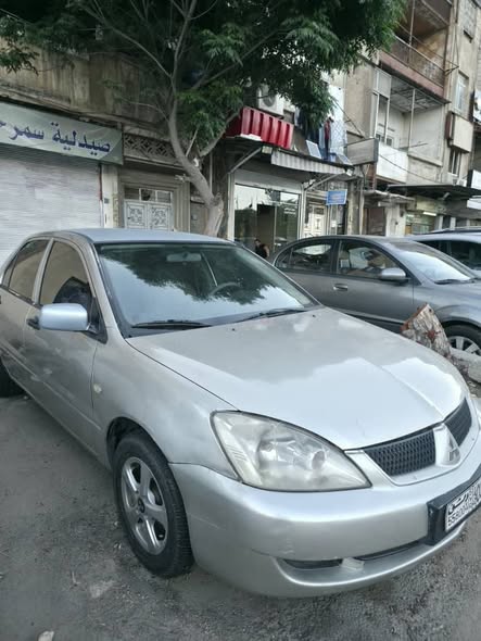 ميتسوبيشي لانسر 2005 - صورة 2