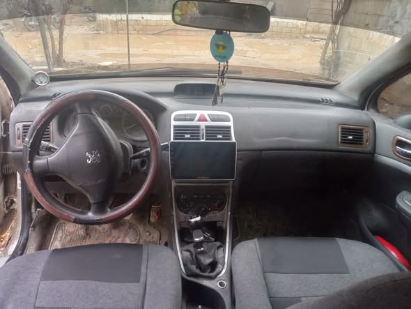 بيجو ٣٠٧ 2007 - صورة 2