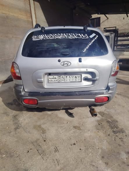 هيونداي سانتافي 2002 - صورة 4