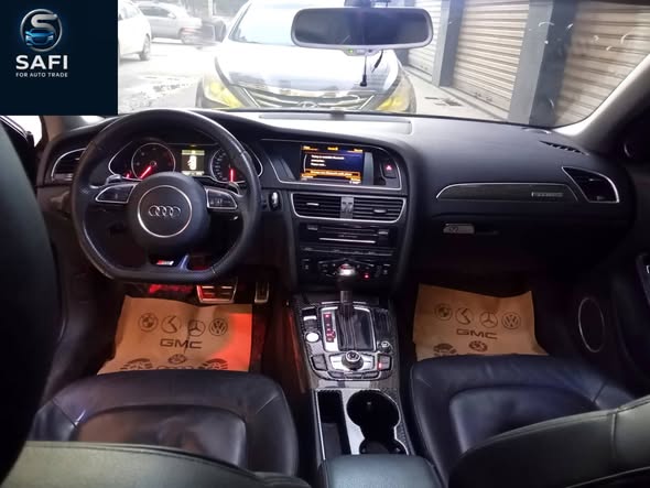 أودي RS4 2013 - صورة 5
