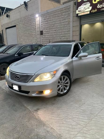 لكزس LS460 2012 - صورة 2