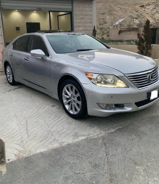 لكزس LS460 2012 - صورة 3